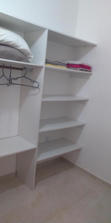  Apartamento novo 450 mt da praia Ingleses