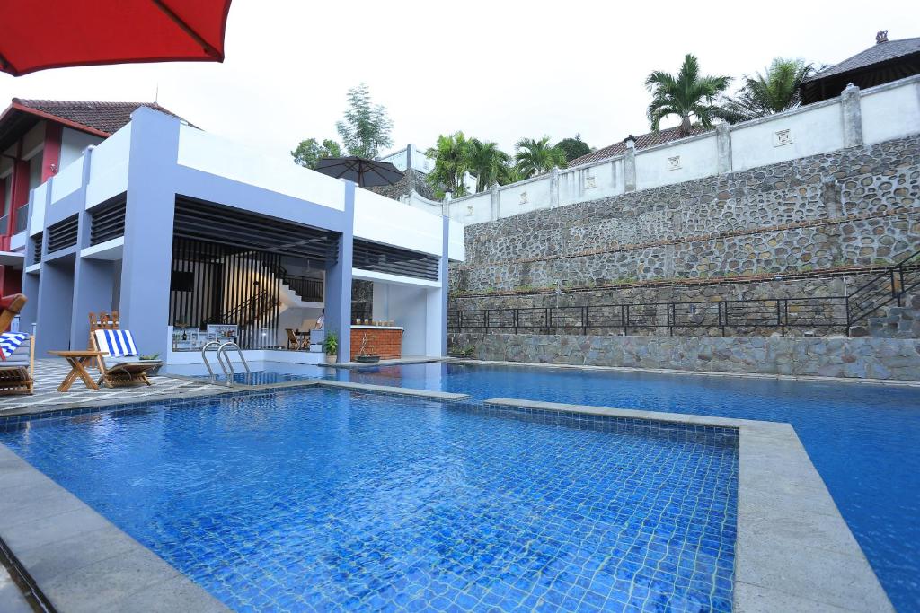 Bazén v ubytování Jazz Senggigi Hotel nebo v jeho okolí