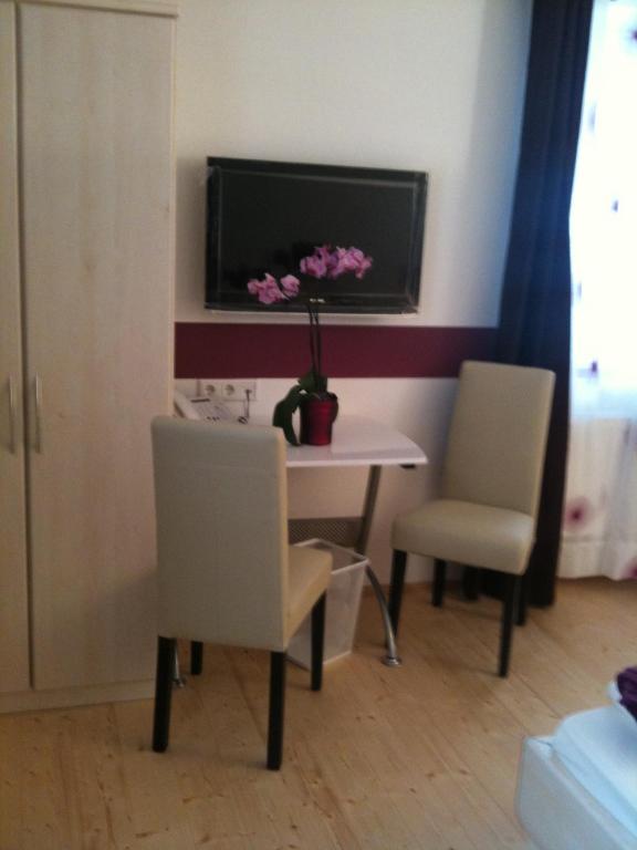 Posezení v ubytování Hotel DAH-Inn