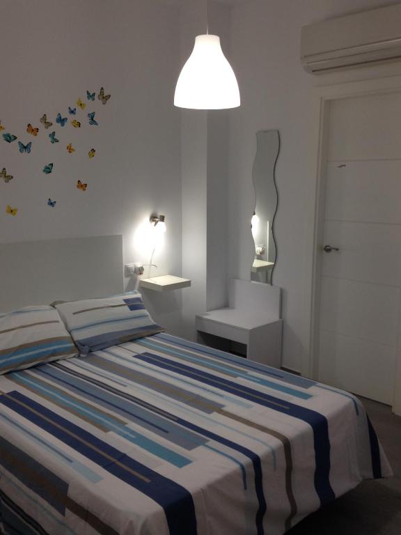 Apartamento Almendra BAJO - One-Bedroom Apartment