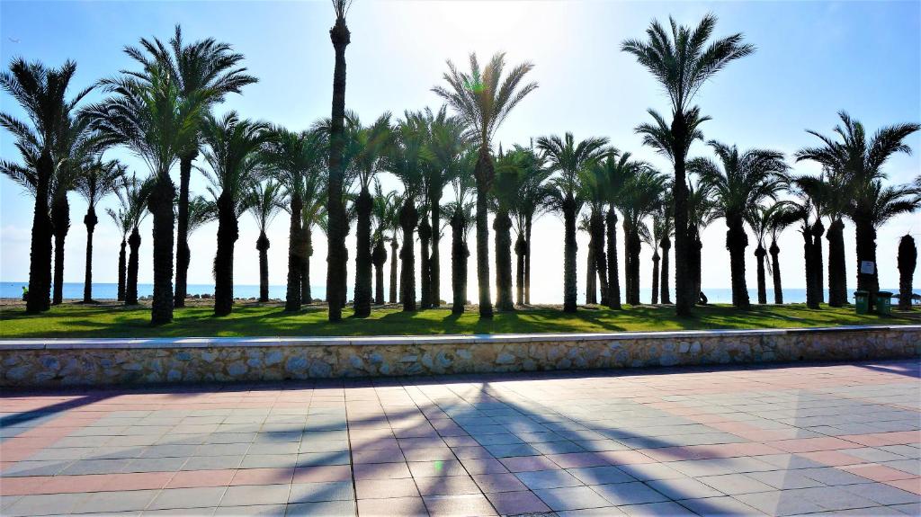 Chalet Biarritz, Torremolinos, Spain - Booking.com
