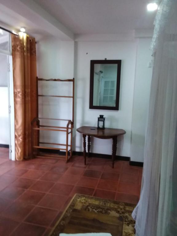 Sirène Galle Fort - 2