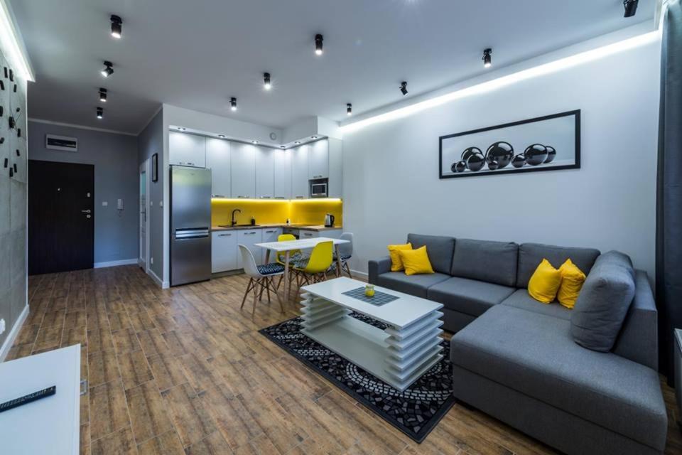 Posedenie v ubytovaní Apartament Żeglarska Loft U4