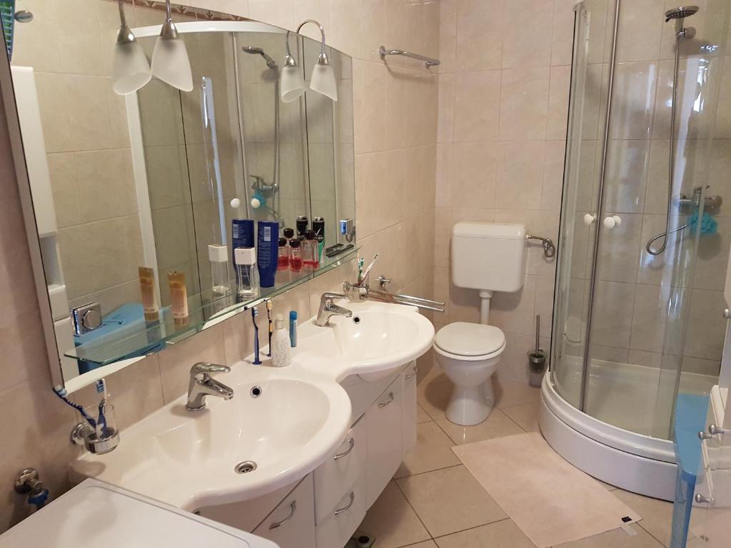 Kúpeľňa v ubytovaní Apartments Stengl