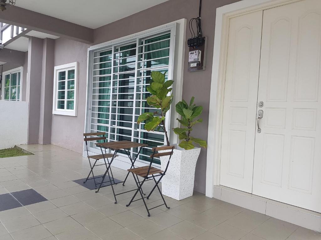 Fotografie z fotogalerie ubytování Sitiawan Homestay Entire Semi D home v destinaci Sitiawan
