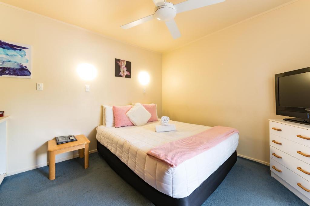 Dolphin Motel - Resim 39