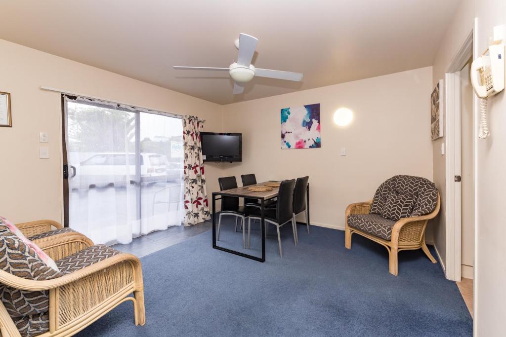 Dolphin Motel - Resim 25