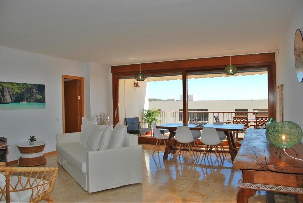 A seating area at Lomas de los Monteros - Apartment with seaviews