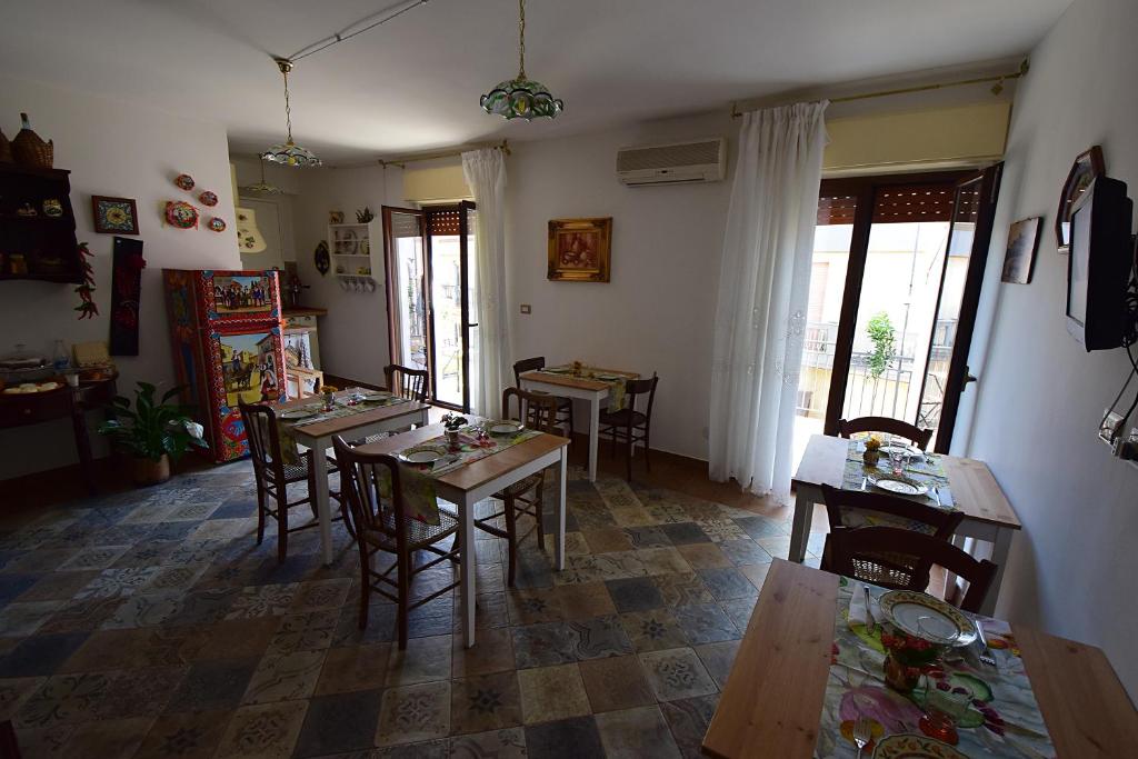 Posedenie v ubytovaní Zù Mariu B&B
