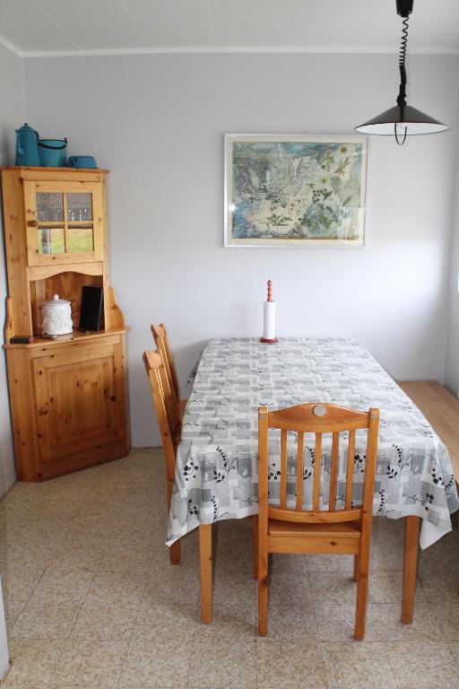 Fotografie z fotogalerie ubytování Midhop guesthouse v destinaci Þingeyrar