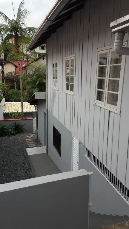 Pouse Bem