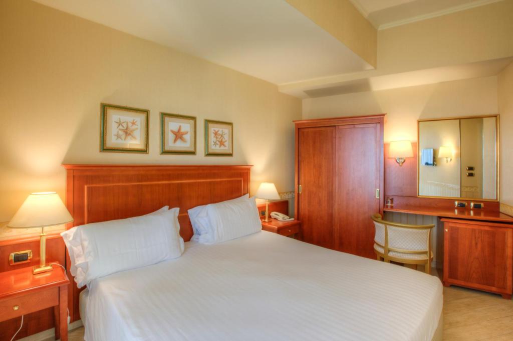 
Standard Room with Balcony
