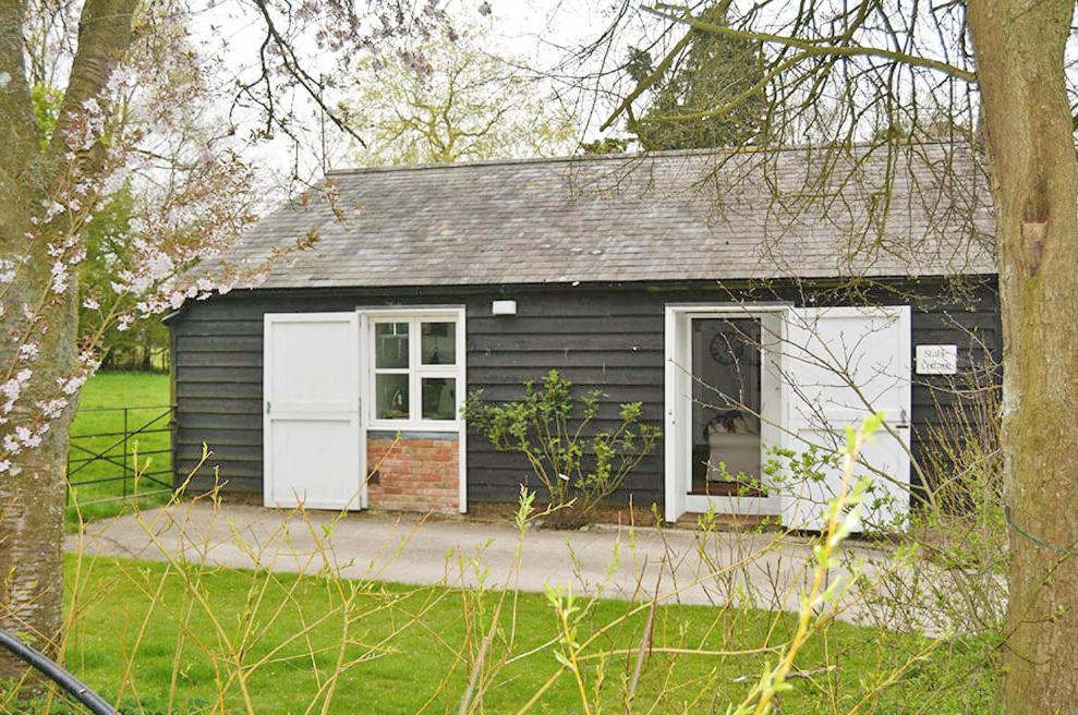 Stable Cottage, Wootton Rivers (updated prices 2024)