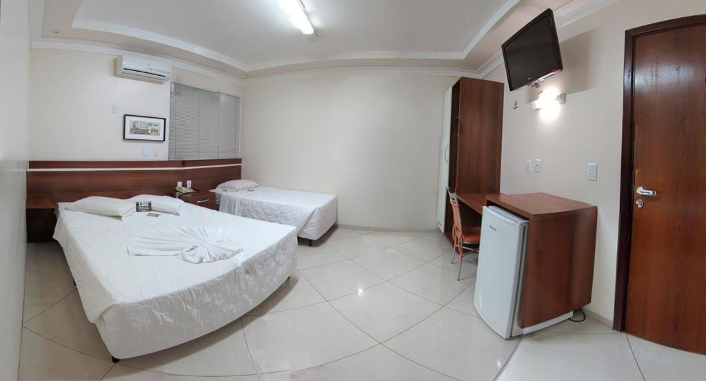  Dourados Center Hotel