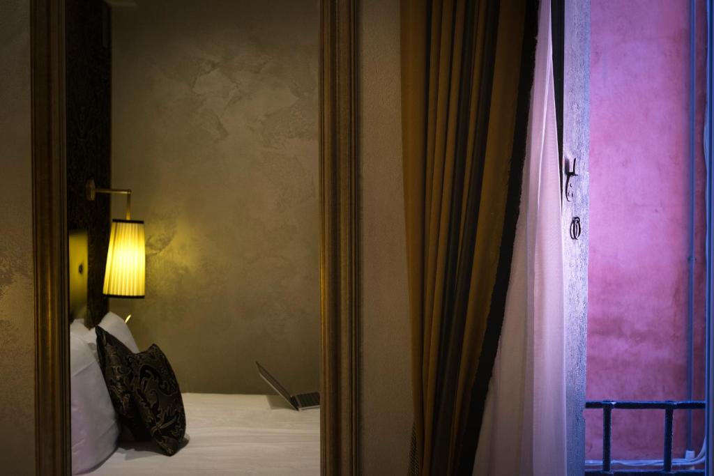 Arcadia Boutique Hotel - 9