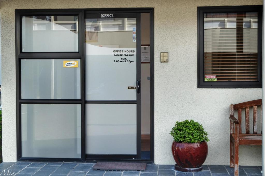 Marksman Motor Inn - Resim 9