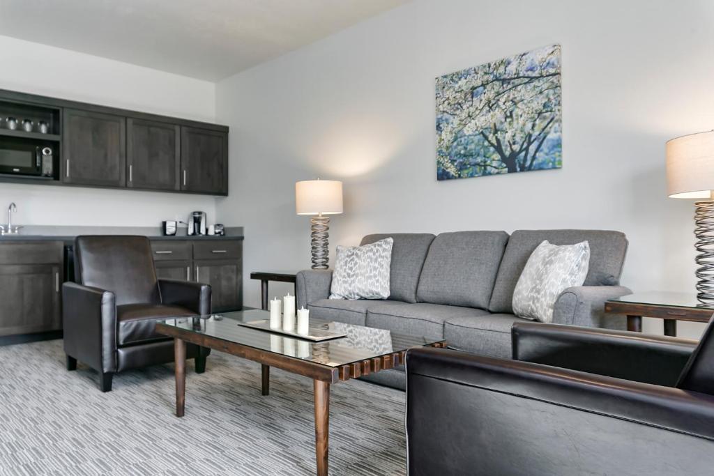 Silver Creek Hotel - Suite De Rey Ejecutivo