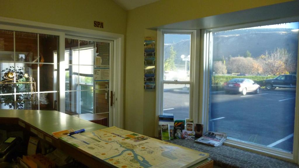 Fotografie z fotogalerie ubytování The Ranchland Inn Kamloops v destinaci Kamloops