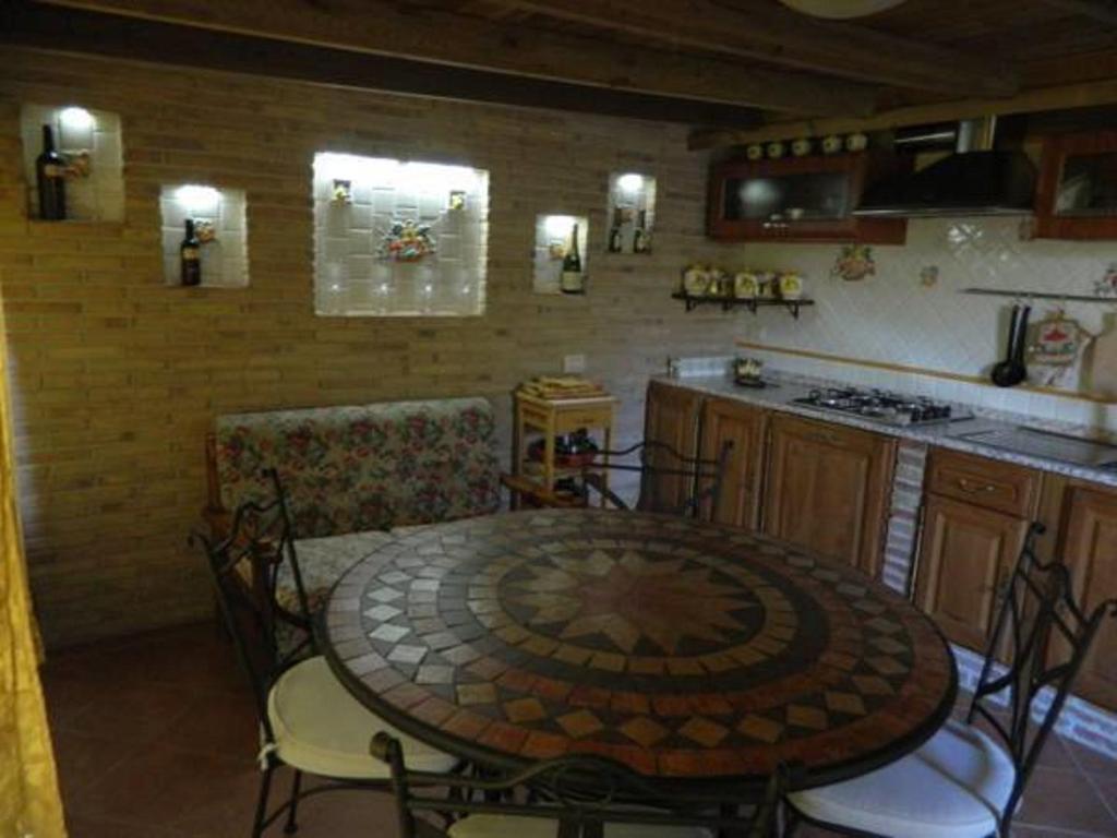 Kuchyň nebo kuchyňský kout v ubytování Country Apartments