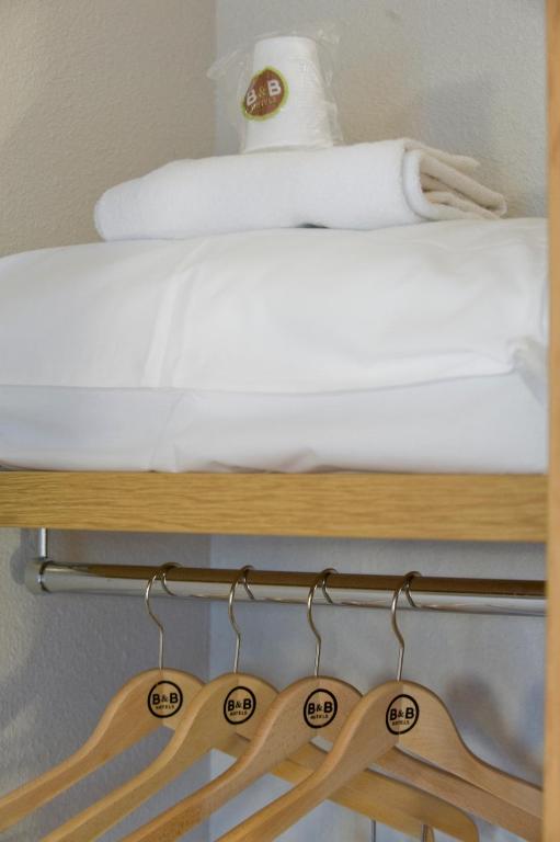 Postel nebo postele na pokoji v ubytování B&B HOTEL Metz Semécourt