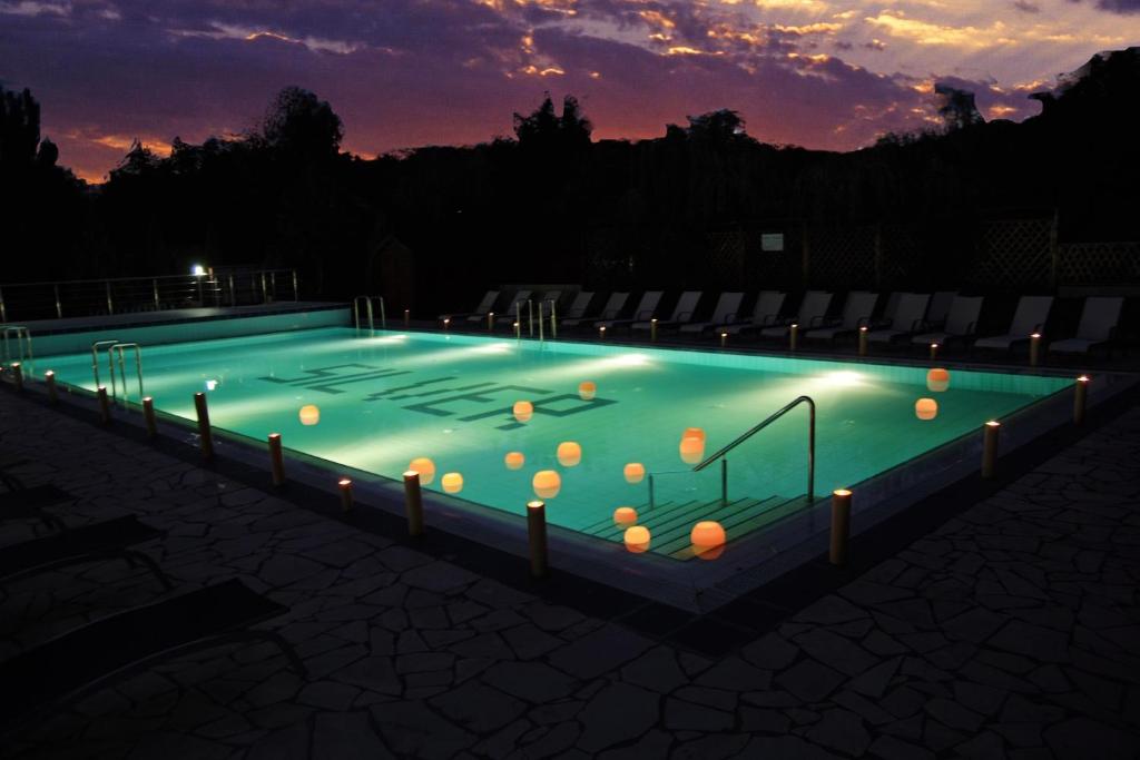 Bazén v ubytování Silver Hotel nebo v jeho okolí