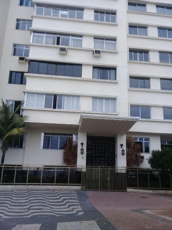  Apto. Confortável em Copacabana