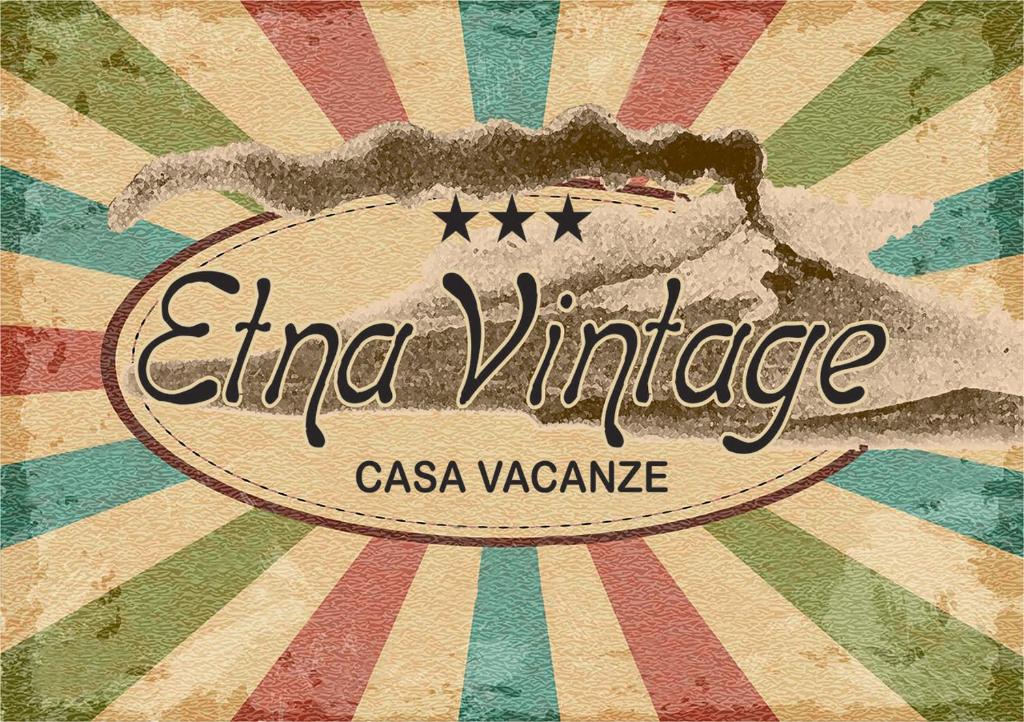 un cartello che legge la variazione di caasa vintage cinese di Etna Vintage a Linguaglossa