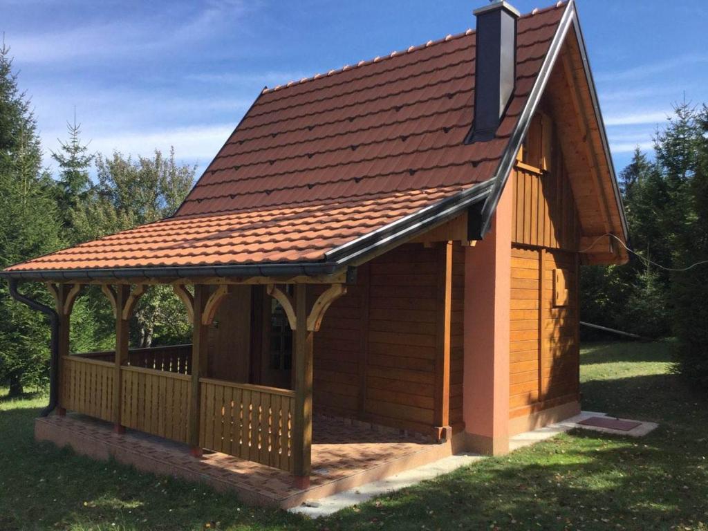 Zgrada u kojoj se nalazi brvnara