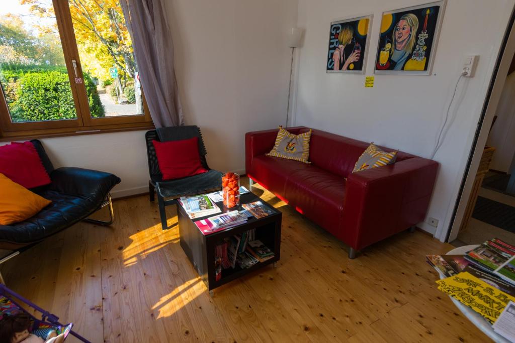 Istumisnurk majutusasutuses B&B Kalimera Pratteln