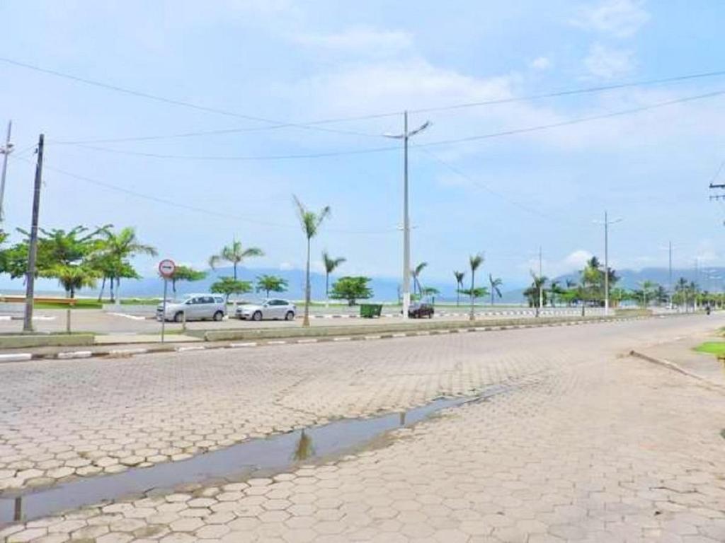  Casa Amarela Praia das Palmeiras
