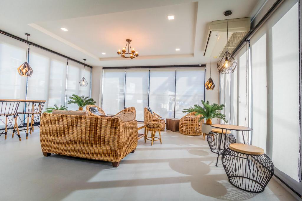 Posezení v ubytování Triple Z Hotel