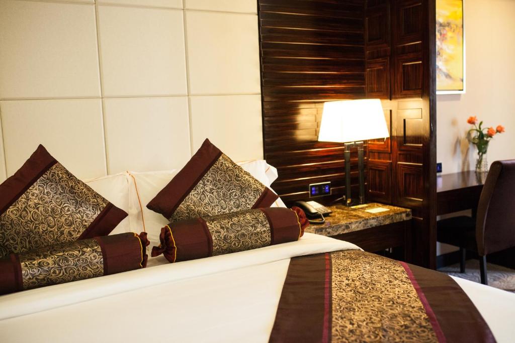 Royale Signature Hotel - Suite Esecutiva