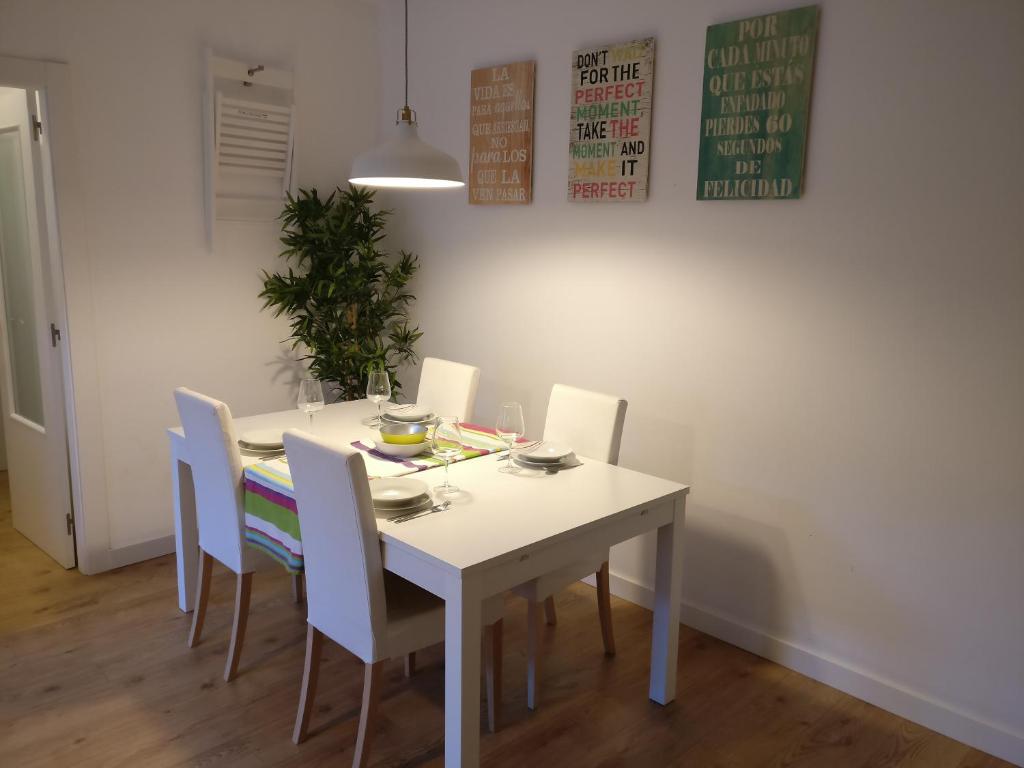 Φωτογραφία από το άλμπουμ του Apartamento espacioso frente al Palacio de Congresos - AA στη Σαλαμάνκα