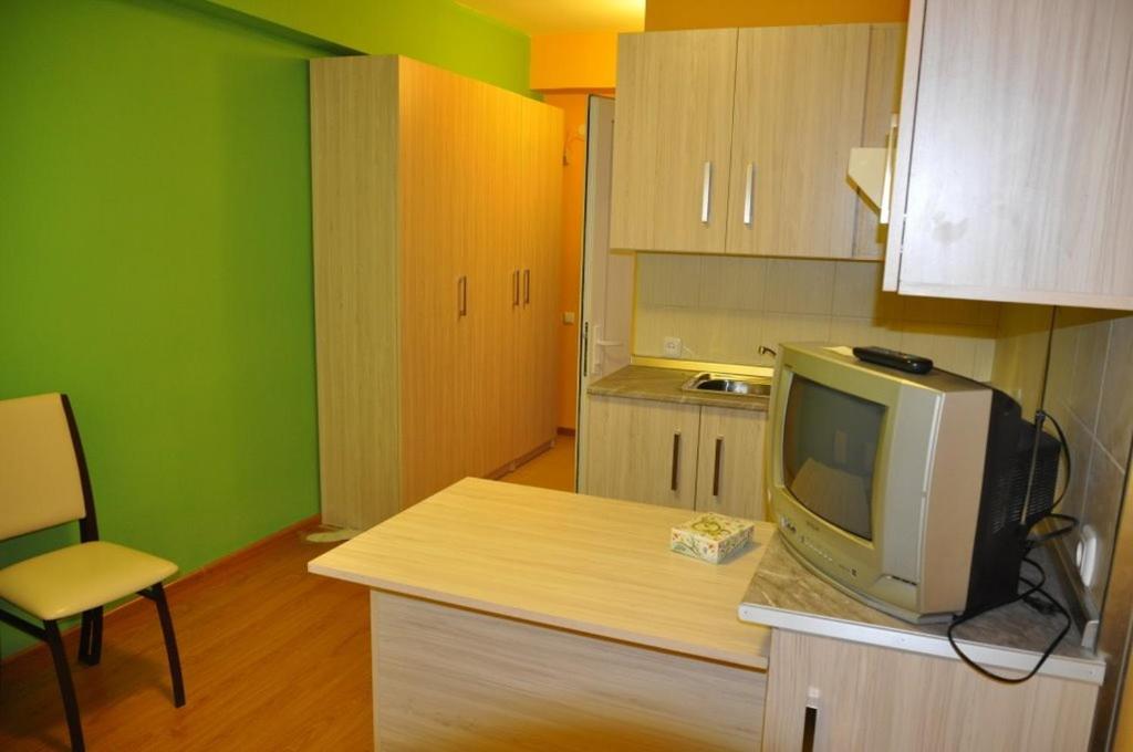 Kuchyň nebo kuchyňský kout v ubytování Armenia Hostel