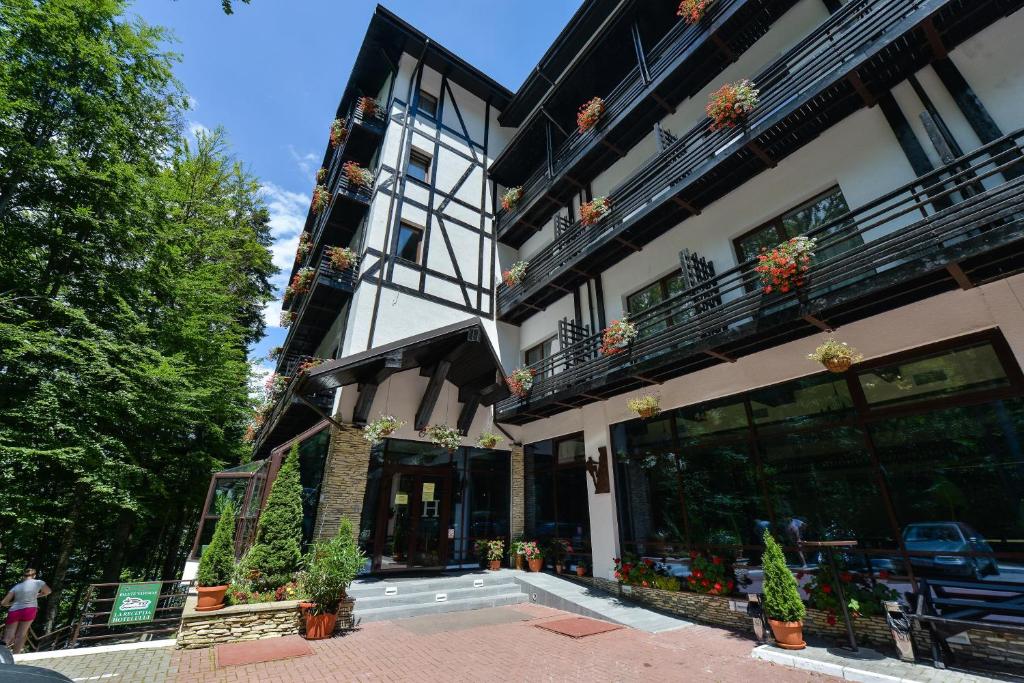 Hotel Posada Vidraru, Căpăţâneni-Ungureni – Prețuri actualizate 2024