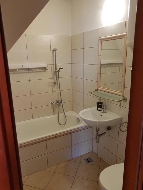 Pokoje Gościnne Trebunia - 4