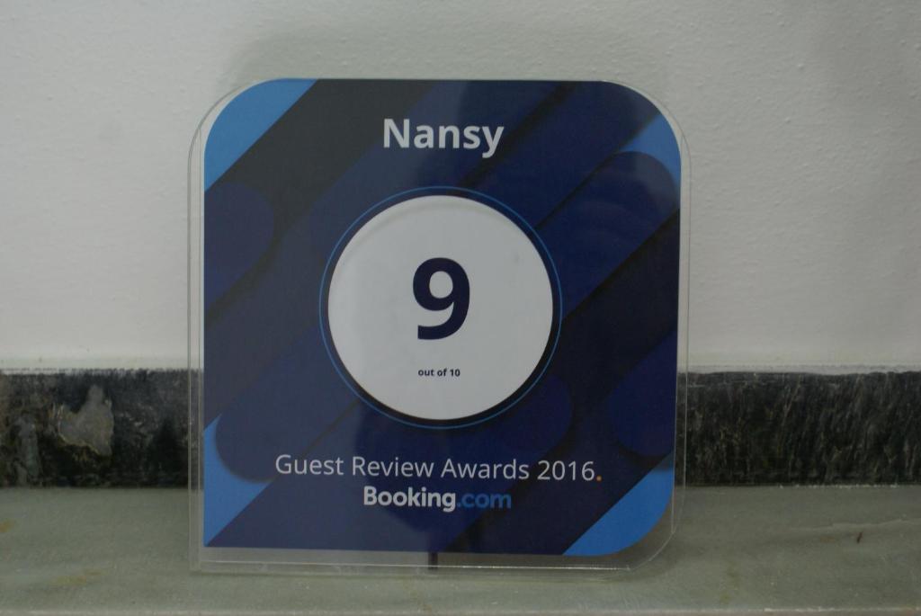 Zdjęcie z galerii obiektu Nancy Rooms w mieście Skala Kallonis