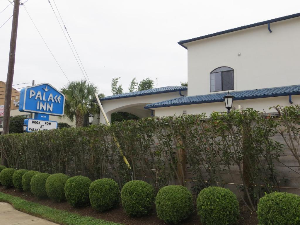 Palace Inn Blue Harwin, Houston (updated prices 2025)