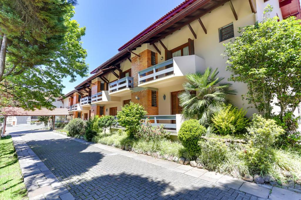 Hotel Alpen Hof  Hotel Alpen Hof