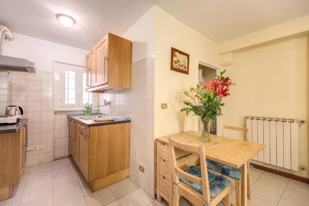 Una cocina o zona de cocina en Buonarroti Suite