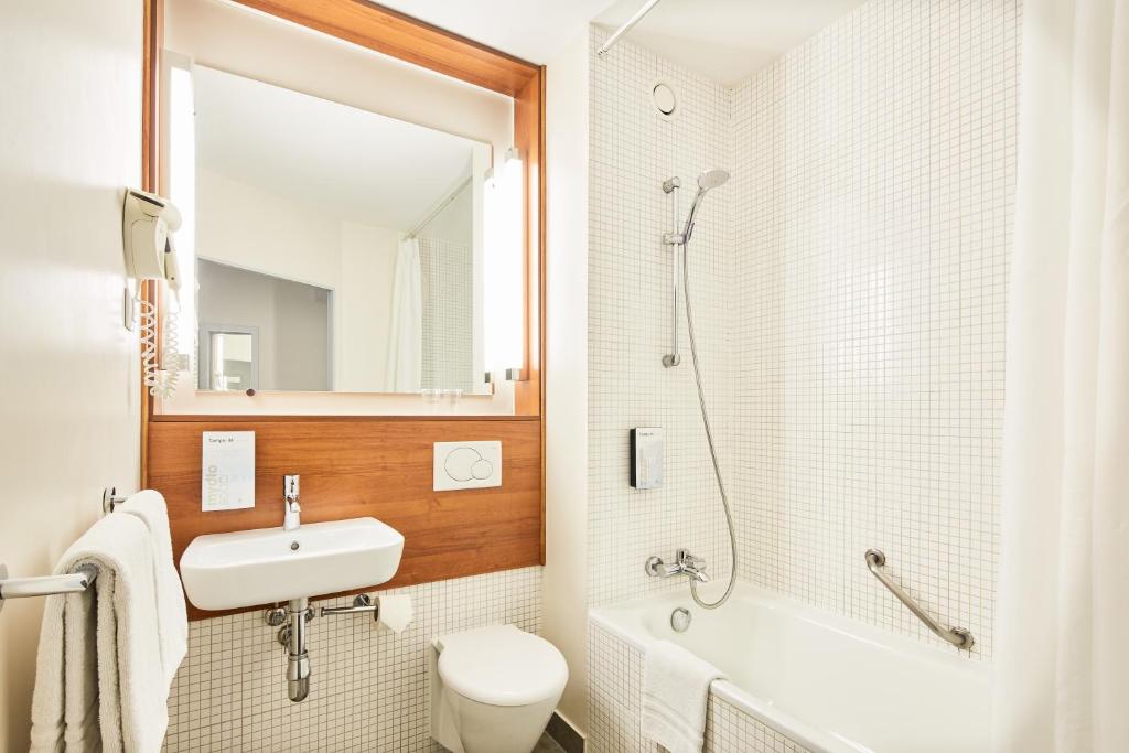 Campanile Lódz - Resim 4