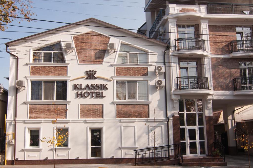 Budova, kde se hotel nachází