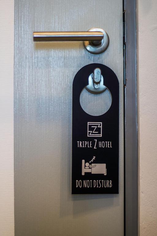 Triple Z Hotel - Resim 22