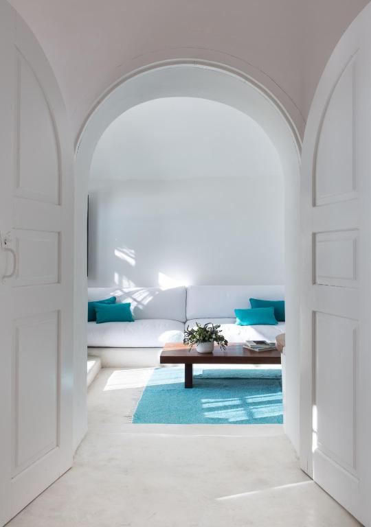 Perivolas Hotel photo