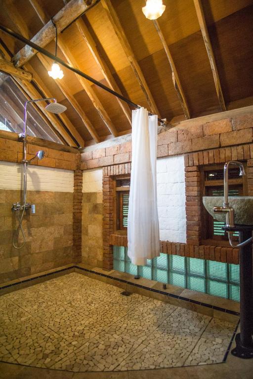 Koupelna v ubytování Harum Manis Villa