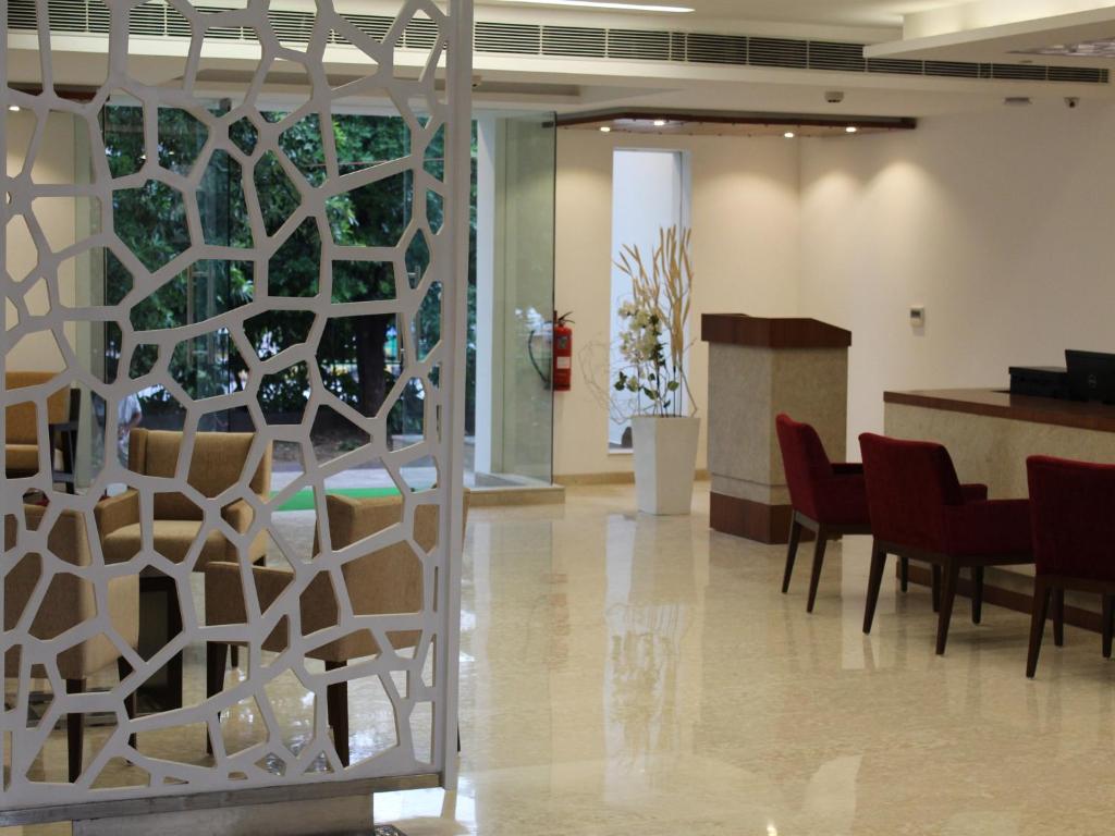 Posezení v ubytování Keys Lite by Lemon Tree Hotels, Mayfield, Gurgaon