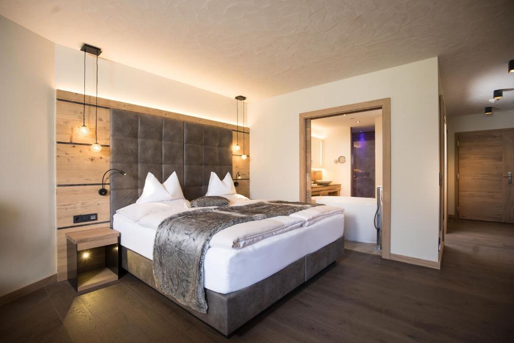 Postel nebo postele na pokoji v ubytování Natur- und Aktivresort Reiterhof