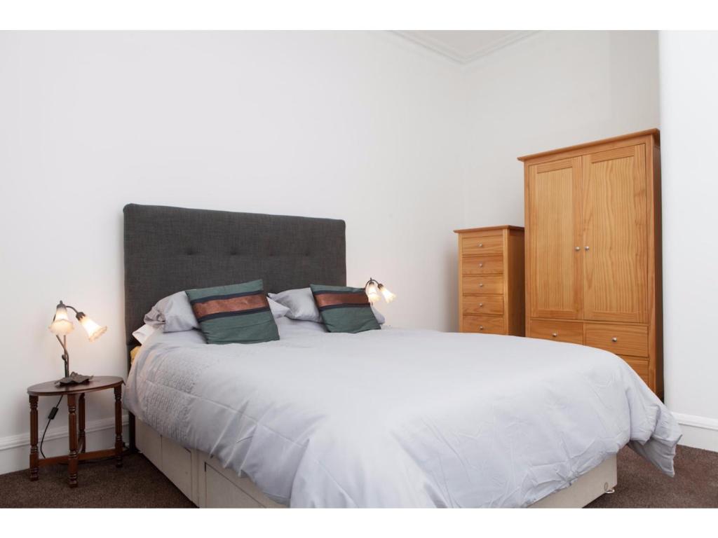 Cozy 1-bed Flat in Stockbridge Sleeps 2