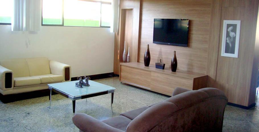  Halley Plaza Hotel