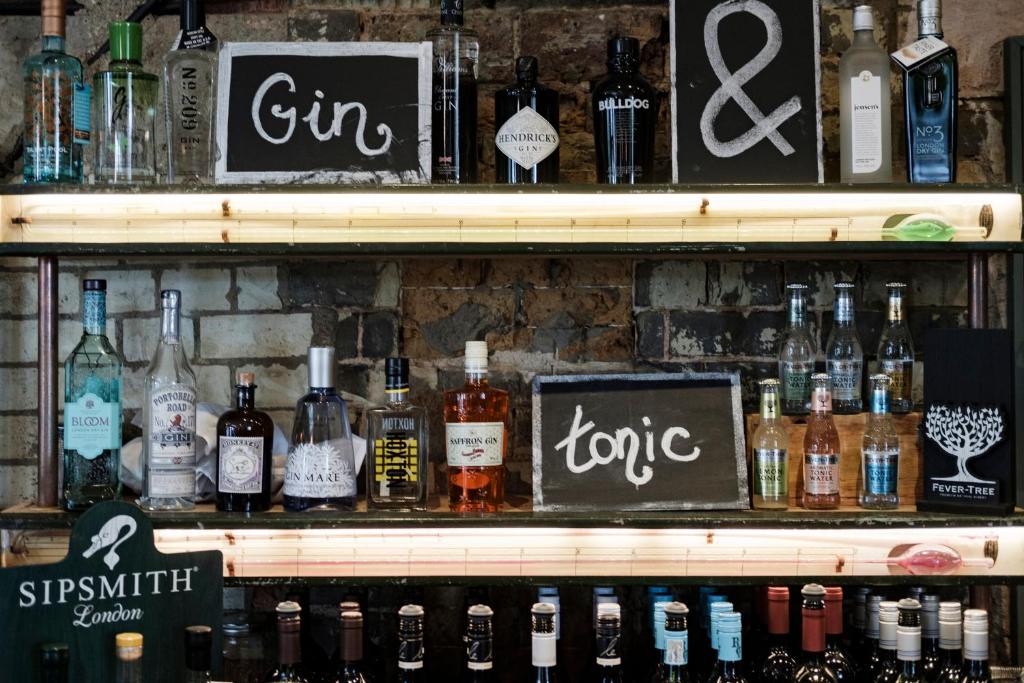 The Drayton Court Hotel - Resim 15